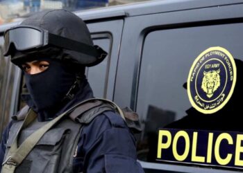 “قتلها ودفنها 3 أيام في المطبخ”.. بسبب شكه فى سلوكها