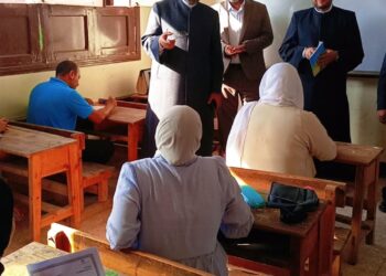 خلال تفقده أروقة الصعيد مدير الجامع الأزهر يتابع اختبارات العلوم الشرعية بالبحر الأحمر