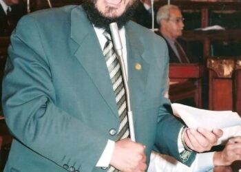 محمود الشاذلى يكتب : نعــم .. الدكتور سيد أحمد الخراشى حدوته مصريه .