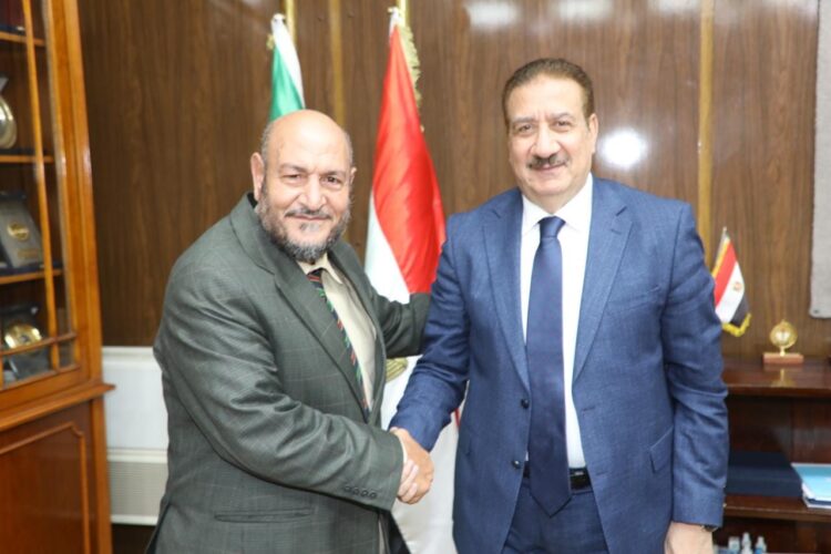 محمود الشاذلى يكتب : نعــم .. المحافظ أبوليمون قيمه إجتماعيه ووطنيه رفيعه .