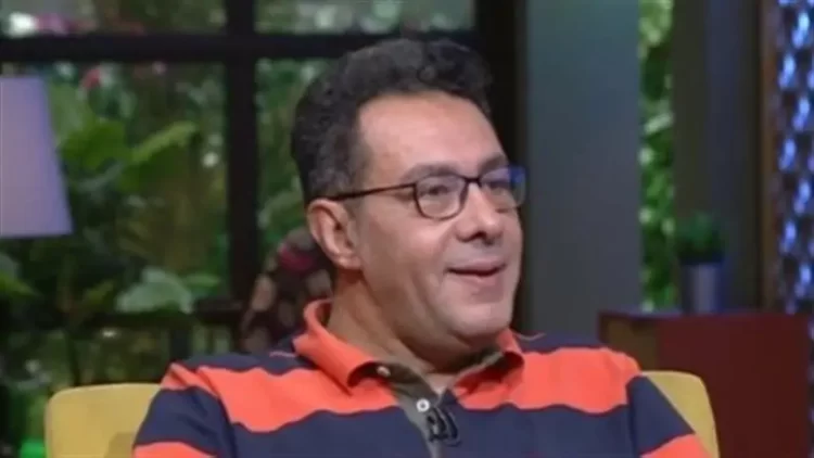 النيابة تخلى سبيل فرد الأمن المتهم فى واقعة وفاة الفنان تامر ضيائى. 1 النيابة تخلى سبيل فرد الأمن المتهم فى واقعة وفاة الفنان تامر ضيائى.