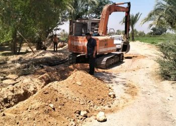 محافظ أسيوط يعلن البدء في أعمال مد كابلات الكهرباء للمنطقة اللوجستية بالكوم الأحمر بمركز البداري