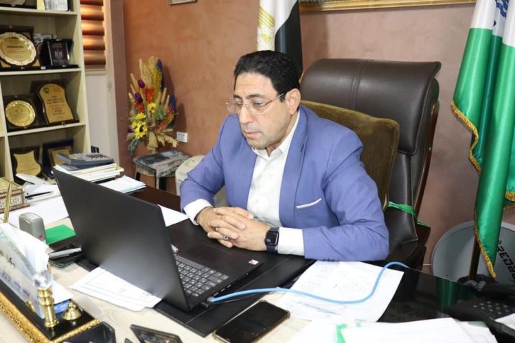 وكيل وزارة شباب الجيزة يجتمع ومديري الإدارات الفرعية لتنفيذ قرارات وزير الشباب 1 وكيل وزارة شباب الجيزة يجتمع ومديري الإدارات الفرعية لتنفيذ قرارات وزير الشباب