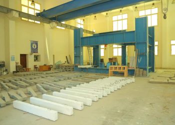 محافظ كفر الشيخ يتفقد ورش ومعامل كلية الهندسة وعدد من كليات الجامعة