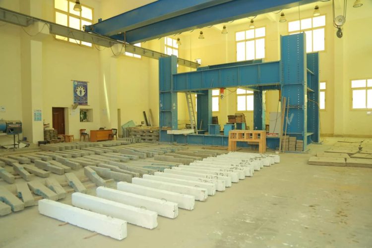 محافظ كفر الشيخ يتفقد ورش ومعامل كلية الهندسة وعدد من كليات الجامعة 1 محافظ كفر الشيخ يتفقد ورش ومعامل كلية الهندسة وعدد من كليات الجامعة