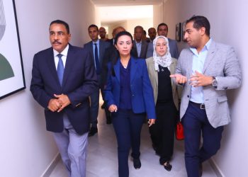 وزيرة التضامن الاجتماعي ومحافظ مطروح يتفقدان مجمع «تحيا مصر»  للخدمات الحكومية بسيدى عبد الرحمن بالعلمين