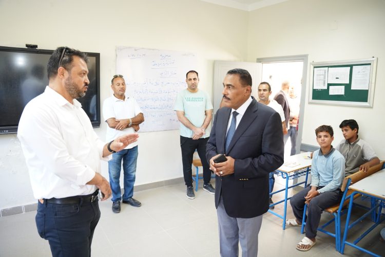محافظ مطروح يتابع فعاليات مبادرة “زدني علما” بإدارة العلمين شرق المحافظة