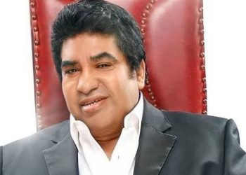 إصابة أحمد عدوية أثناء صعوده على مسرح حفله الأخير