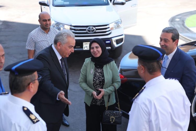 محافظ دمياط يقدم التهنئة إلى مدير الأمن لتوليه مهام عمله الجديد 1 محافظ دمياط يقدم التهنئة إلى مدير الأمن لتوليه مهام عمله الجديد