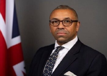 وزير الخارجية البريطاني الجديد يدعو إلى وقف إطلاق النار في غزة