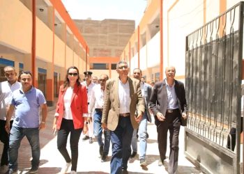 محافظ الجيزة يتفقد الأسواق الحضارية بمناطق المساكن و الملكة و حسن محمد الجاري أنشاءهم بديلاً على الأسواق العشوائية ببولاق الدكرور والطالبية