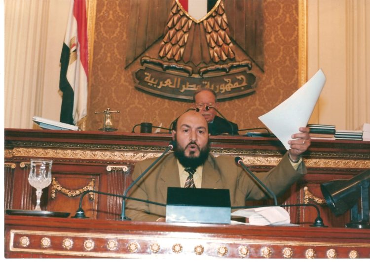 محمود الشاذلى يكتب : قطع الأشجارالجريمه التي زلزلت أركان المجتمع البسيونى