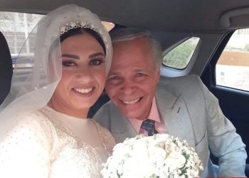 الفنان محمود عامر “أنا مش عارف الناس زعلانة ليه، كل واحد حر يعمل اللي يشوفه صح”