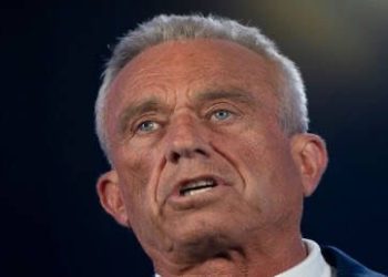 كينيدي يكشف المسؤولين عن تعطيل اتفاقية السلام الروسية الأوكرانية 2022