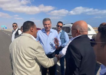 محافظ مطروح يستقبل وزير الزراعة واستصلاح الأراضي لتفقد عدد من المشروعات الزراعية