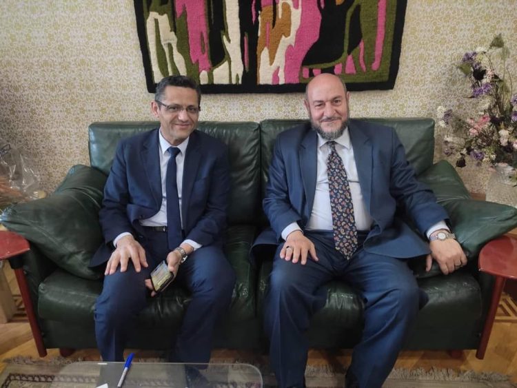 محمود الشاذلى يكتب : أزمة تشريعية النواب ونقيب الصحفيين مأساه حقيقيه .