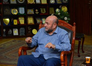 محمود الشاذلى يكتب : إعجاز بمستشفيات جامعة طنطا .. إستخراج هاتف محمول إبتلعه مواطن .