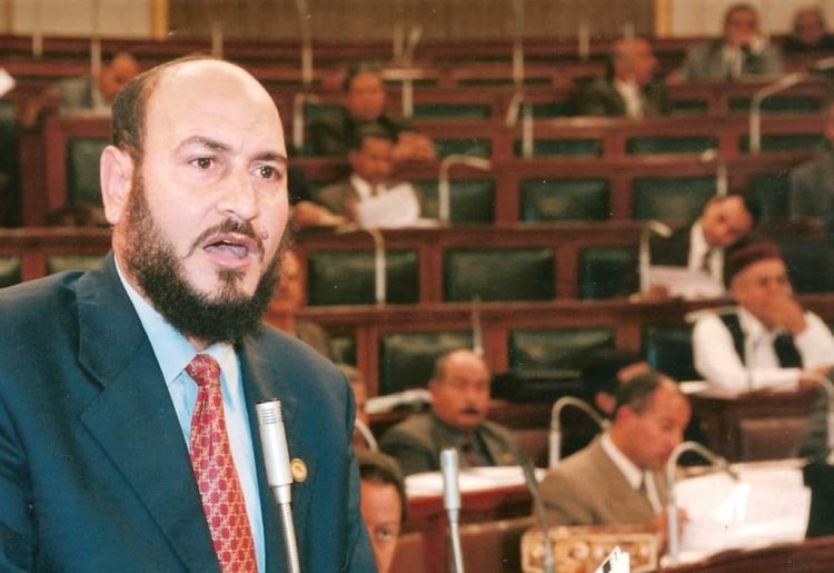 محمود الشاذلى يكتب : حديث السياسه إنطلاقا من رعاية أسيادى من المرضى وهرتلة الساسه .