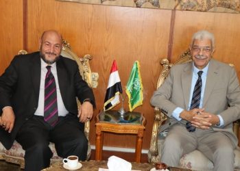 محمود الشاذلى يكتب : الدكتور أحمد القاصد عالم من طراز فريد .