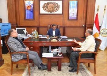 الإدارة العامة للتعليم المزدوج بوزارة التربية والتعليم توافق على فتح فصل ثانوي فندقي بمجموع ٢١٠ بمحافظة مطروح