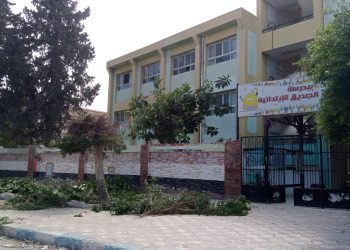 مرسي مطروح تكثيف أعمال النظافة والتجميل ورفع الاشغالات بمحيط المدارس قبل إنطلاق العام الدراسي