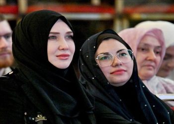 مؤتمر عموم روسيا للنساء المسلمات يدعو إلى الحفاظ على القيم العائلية التقليدية