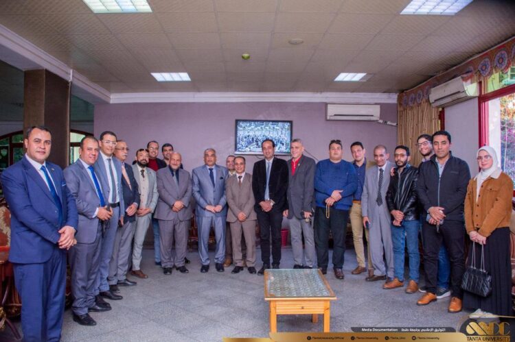 محمود الشاذلى يكتب : مائدة رمضان بجامعة طنطا تنطلق من ثوابت مجتمعيه نبيله . 1 محمود الشاذلى يكتب : مائدة رمضان بجامعة طنطا تنطلق من ثوابت مجتمعيه نبيله .