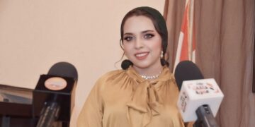 تحت عنوان "لوحة من كل لون" الفنانة التشكيلية آلاء الرفاعى تستعد لإطلاق معرض الفن التشكيلى التاسع 31 تحت عنوان “لوحة من كل لون” الفنانة التشكيلية آلاء الرفاعى تستعد لإطلاق معرض الفن التشكيلى التاسع