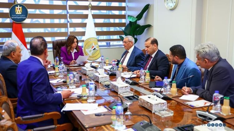 وزيرة التنمية المحلية تتابع المخططات العمرانية لتنظيم البناء بالمحافظات 1 وزيرة التنمية المحلية تتابع المخططات العمرانية لتنظيم البناء بالمحافظات