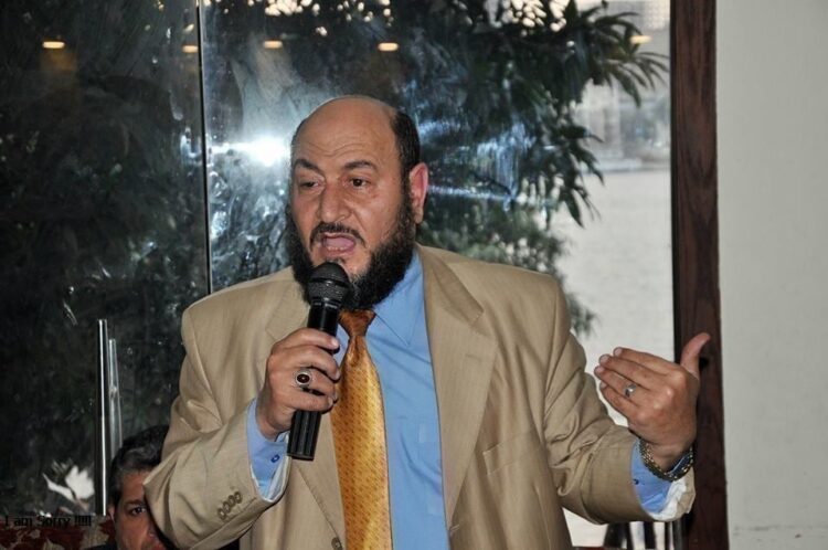 محمود الشاذلى يكتب : الرئيس والحكومه والواقع المتردى للشخصيه المصريه .