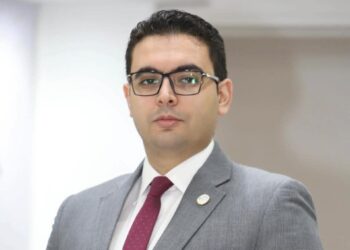 النائب أحـمد خالـد ممـدوح ألف مبروك . 5 النائب  أحـمد خالـد ممـدوح ألف مبروك .