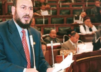 محمود الشاذلى يكتب : أنا وأسيادى المرضى عطاء إقترب من الأربعين عاما .