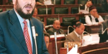 محمود الشاذلى يكتب : أنا وأسيادى المرضى عطاء إقترب من الأربعين عاما .