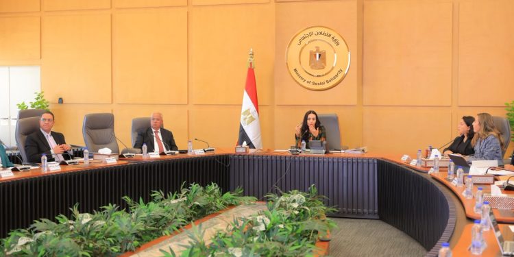 صوت الشعب نيوز 82 وزيرة التضامن الاجتماعي تترأس اجتماع مجلس إدارة صندوق ” قادرون باختلاف”