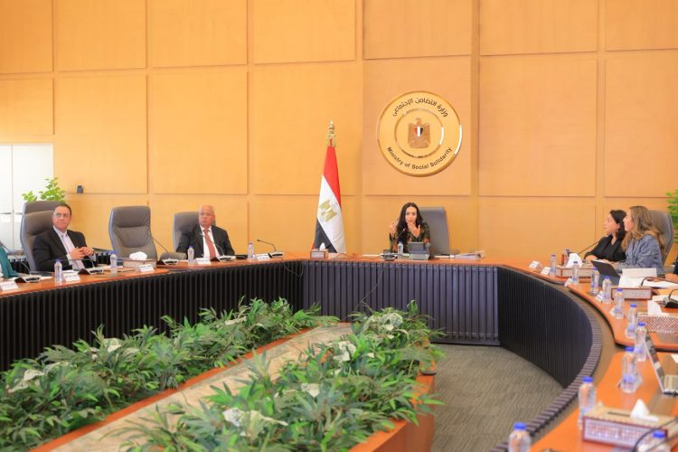 وزيرة التضامن الاجتماعي تترأس اجتماع مجلس إدارة صندوق ” قادرون باختلاف”