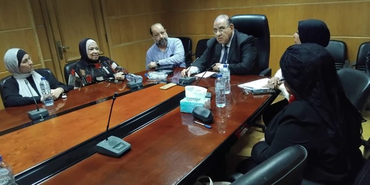 صوت الشعب نيوز 84 اتحاد الجمعيات الأهلية يناقش دعم المشروعات الصغيرة والحرف اليدوية والتمكين الاقتصادي للأسرة المصرية