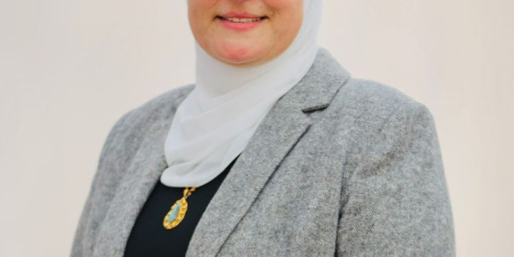 «حنان الدنيا» .. من مركز التكوين المهني بالأميرية تبدأ حكاية جديدة لتمكين ذوي الهمم والفتاة والمرأة