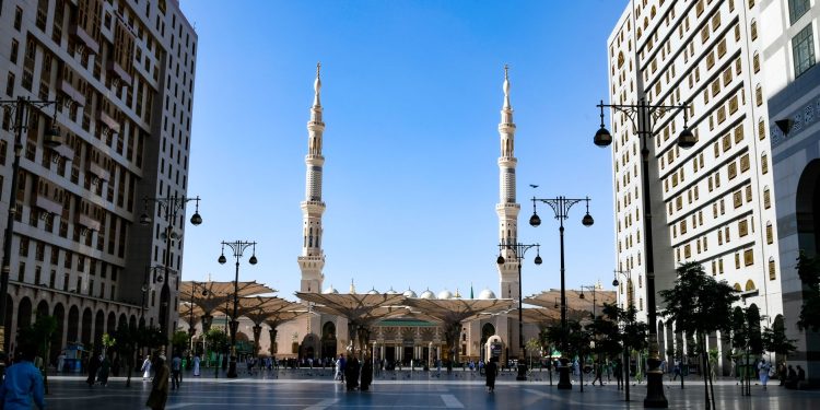 انطلاق أعمال المؤتمر الدولي لجهود المملكة في مواجهة الانحرافات الفكرية بالمدينة المنورة
